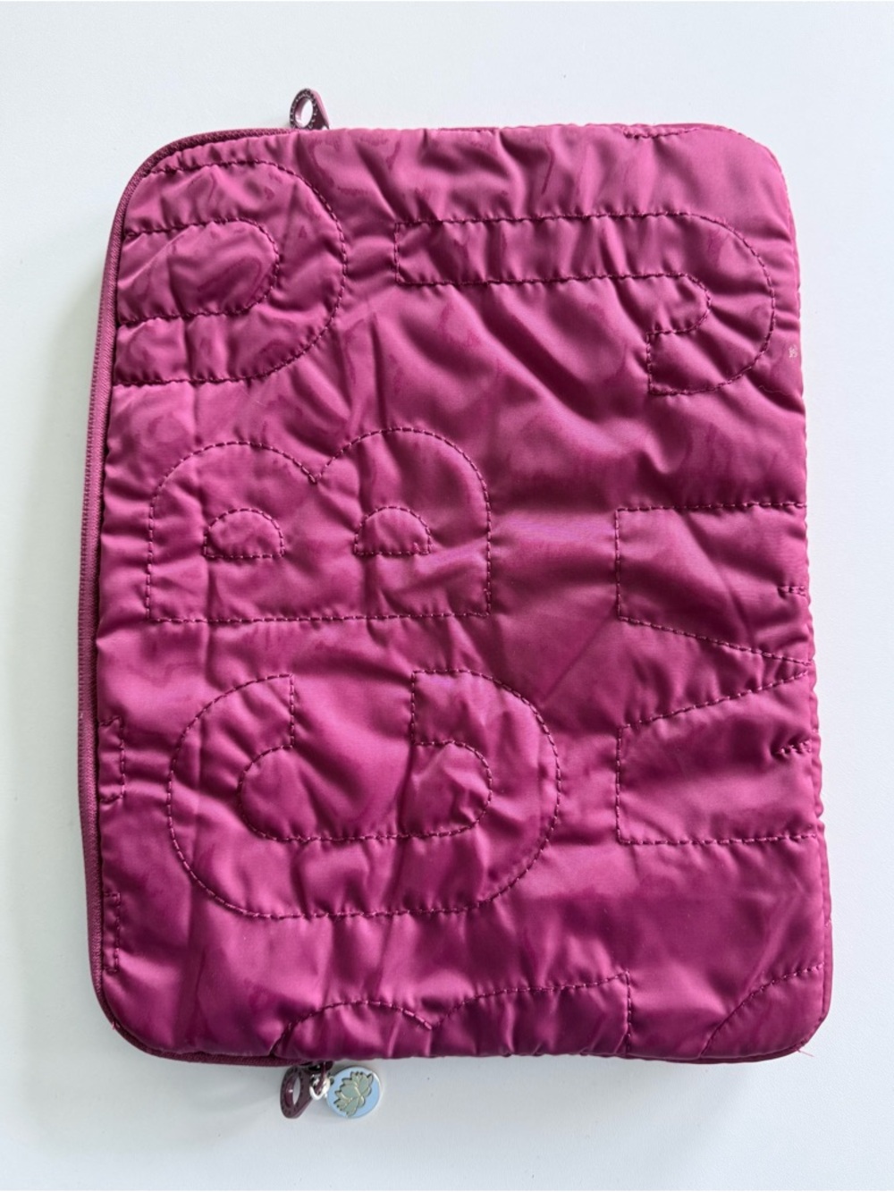 Marc By Marc Jacobs Quilted Laptop Sleeve in Berry Pink - Picture 2 of 5